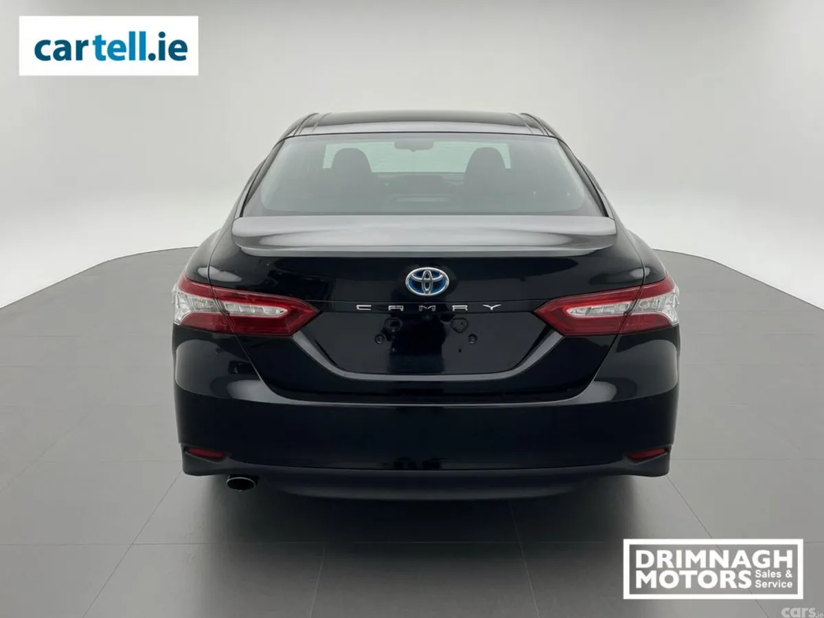 Toyota Camry Saloon, Petrol Hybrid, 2019, Black