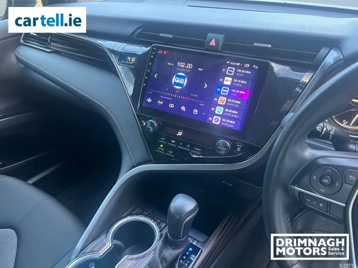 Toyota Camry Saloon, Petrol Hybrid, 2019, Black