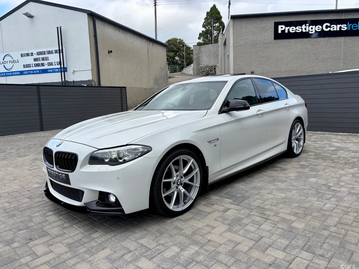 BMW 5-Series Saloon, Diesel, 2013, White