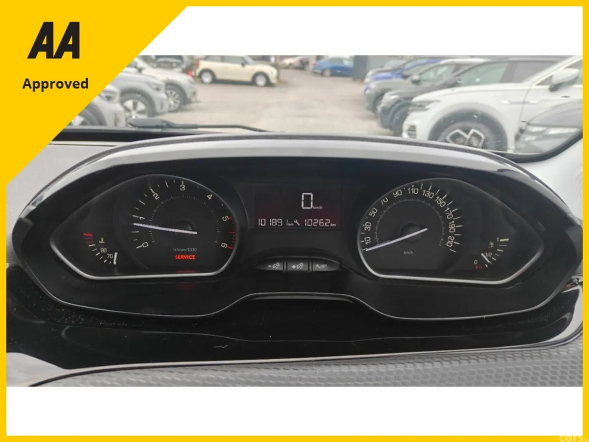 Peugeot 2008 Estate, Diesel, 2017, Grey