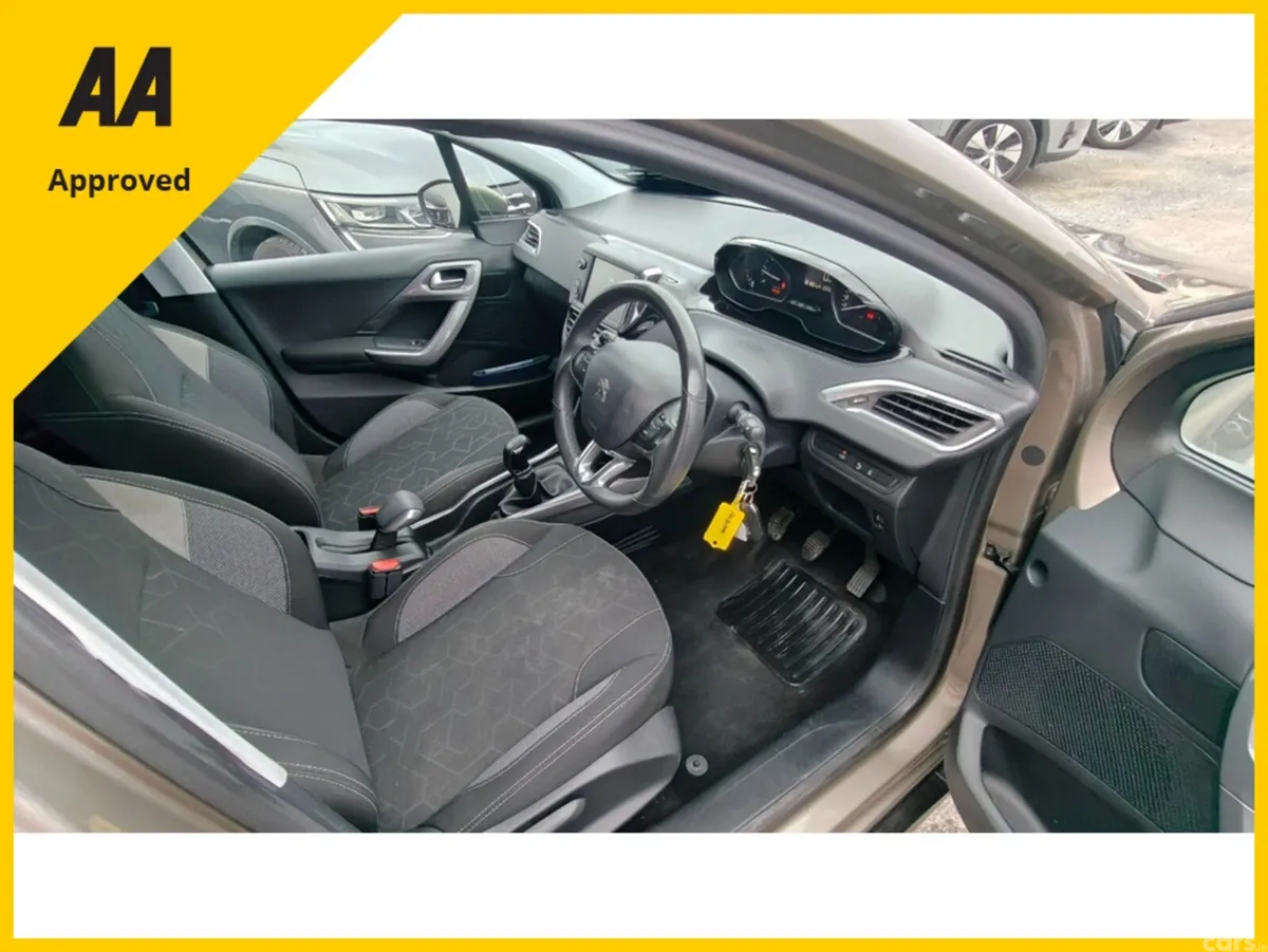 Peugeot 2008 Estate, Diesel, 2017, Grey