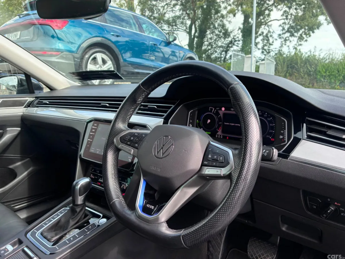 Volkswagen Passat Saloon, Petrol Plug-in Hybrid, 2021, Black