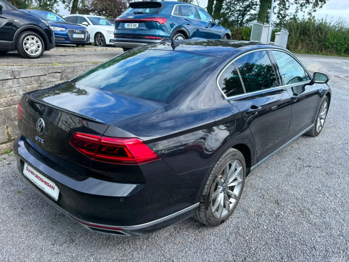 Volkswagen Passat Saloon, Petrol Plug-in Hybrid, 2021, Black