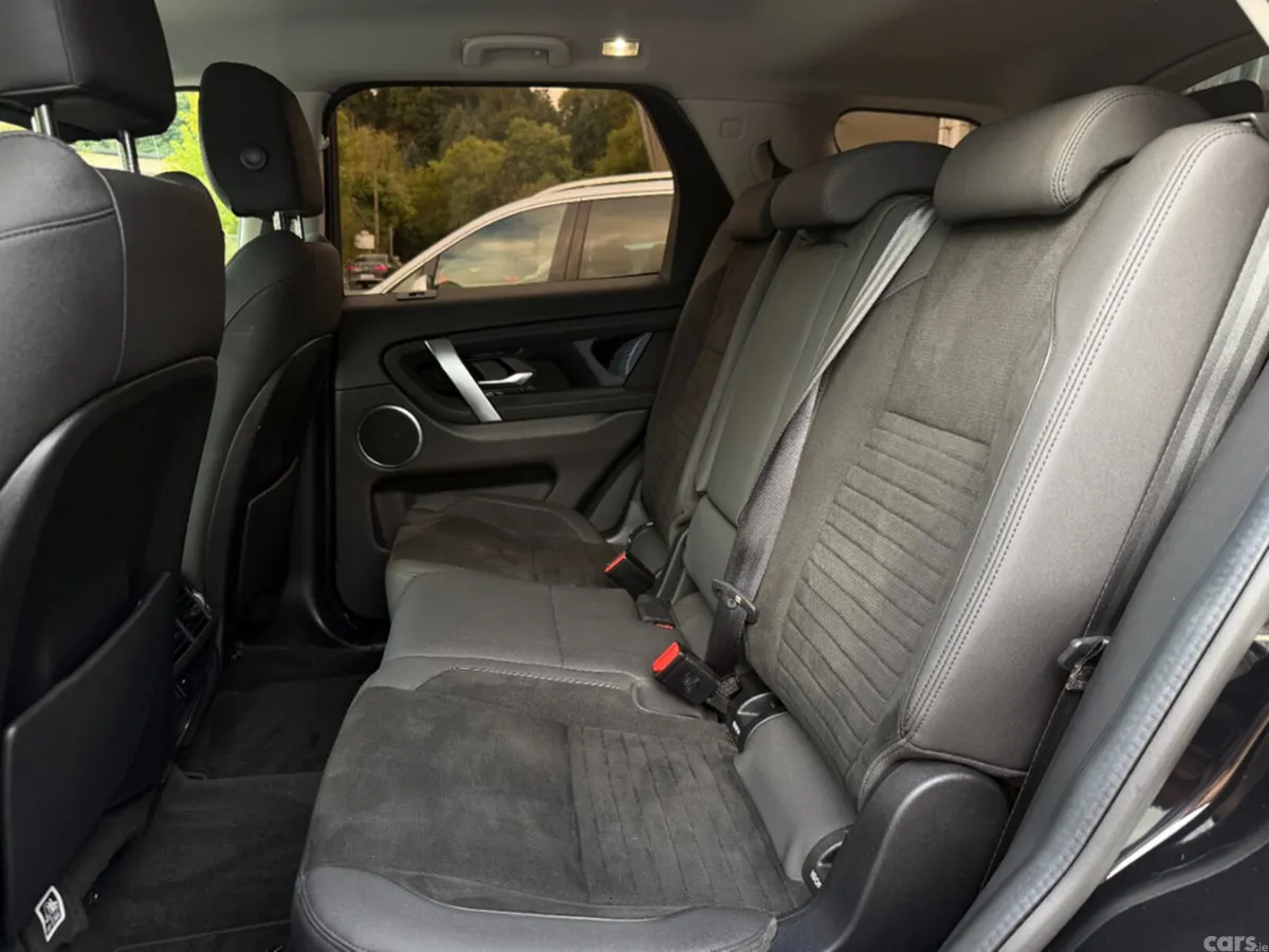 Land Rover Discovery Sport Estate, Diesel, 2020, Black