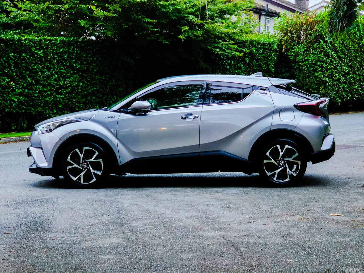 Toyota C-HR Hatchback, Petrol Hybrid, 2018, Red