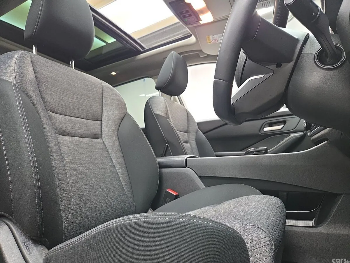 Nissan X-Trail SUV, Petrol Hybrid, 2025, Grey