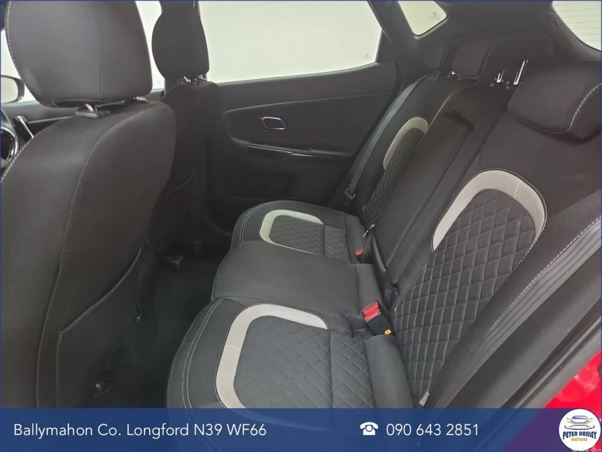 Kia Ceed Hatchback, Diesel, 2016, Red