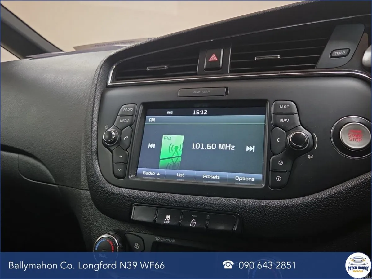 Kia Ceed Hatchback, Diesel, 2016, Red