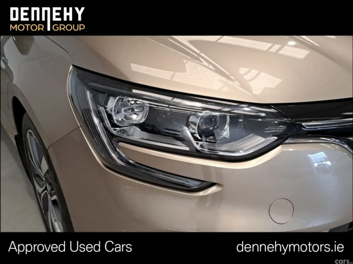 Renault Megane Saloon, Diesel, 2018, Brown