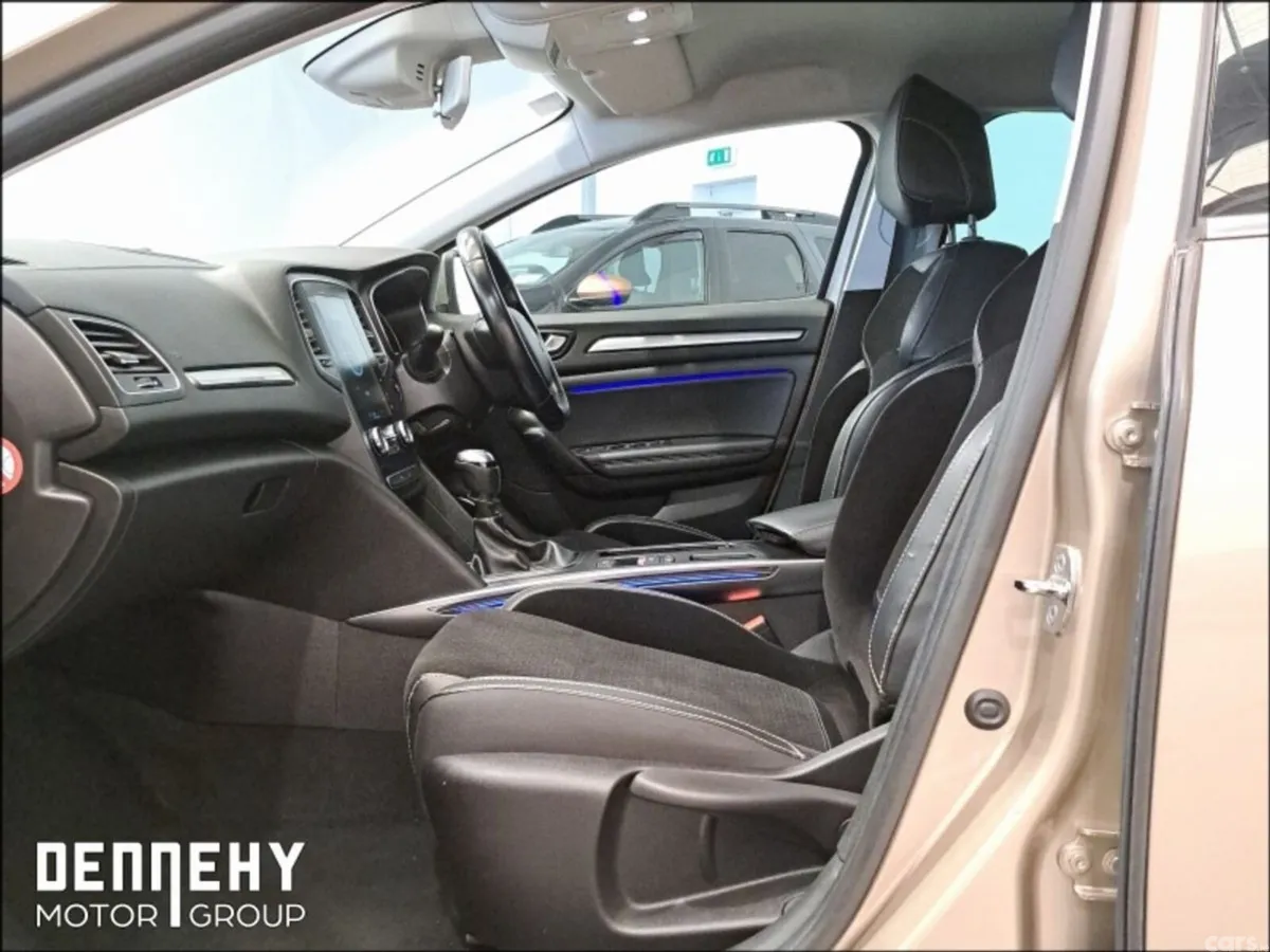 Renault Megane Saloon, Diesel, 2018, Brown