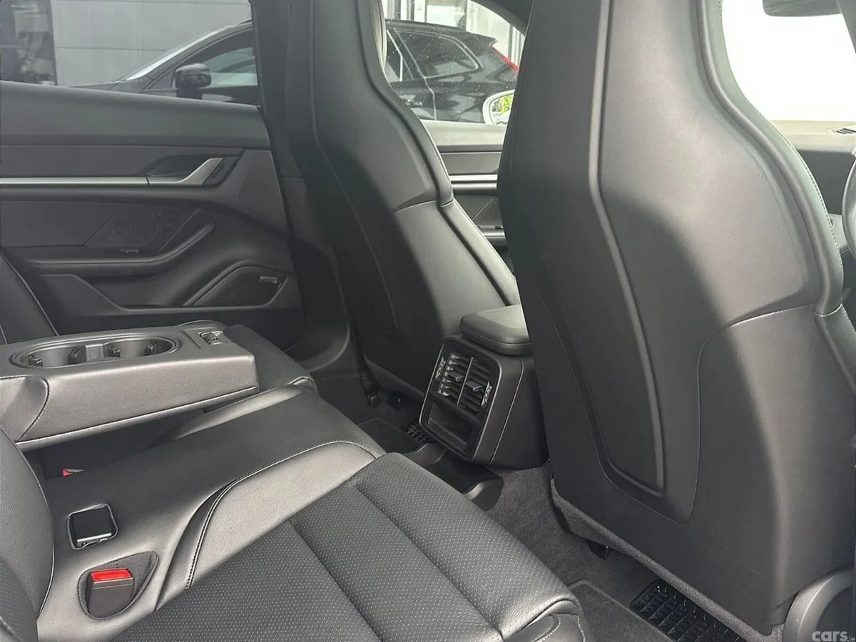 Porsche Taycan Coupe, Electric, 2025, Grey