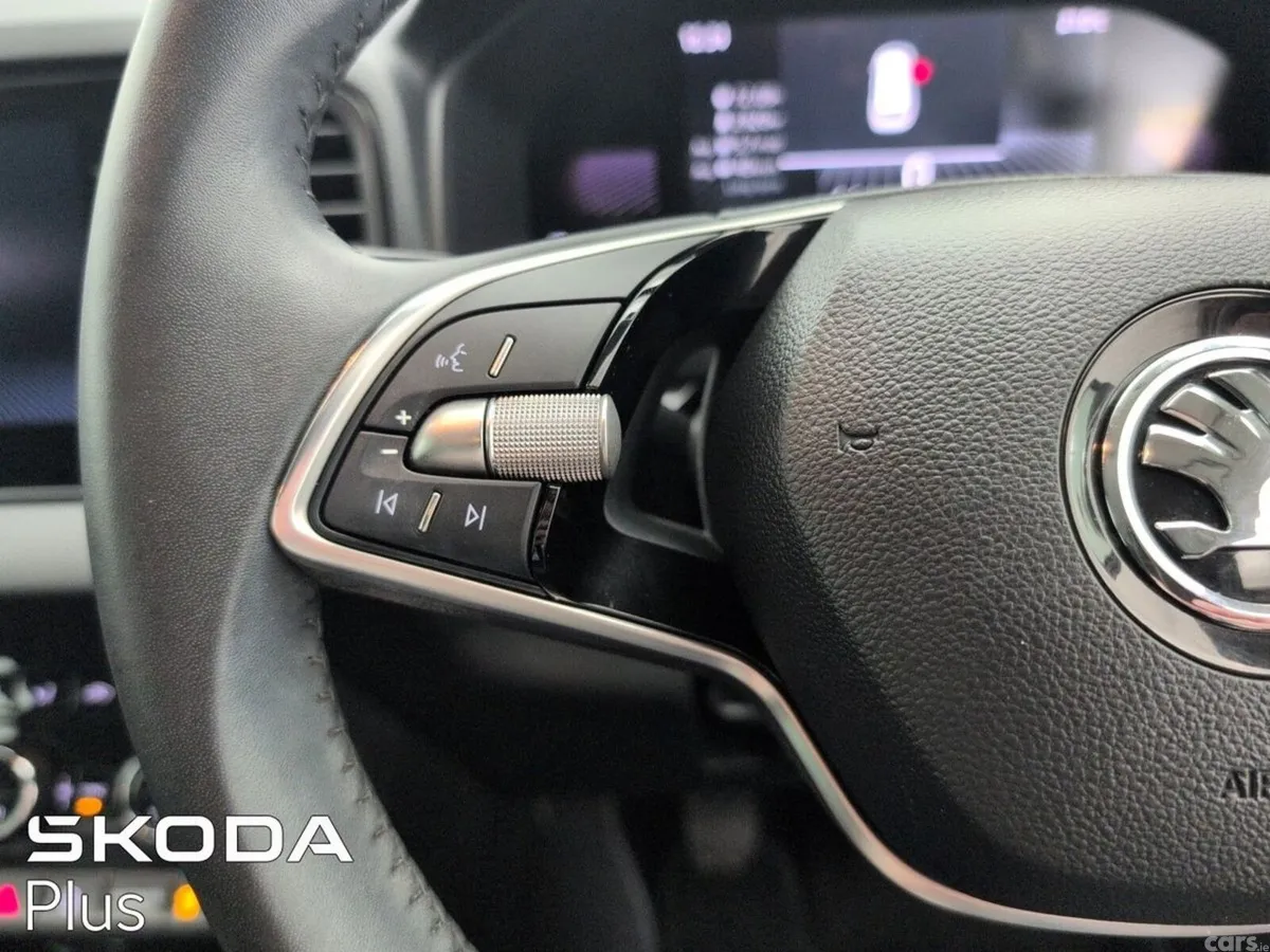 Skoda Karoq SUV, Diesel, 2024, Grey