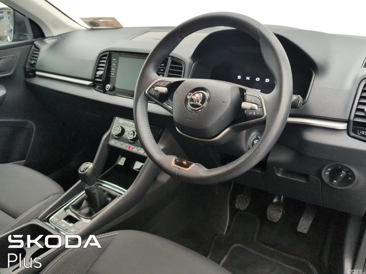 Skoda Karoq SUV, Diesel, 2024, Grey