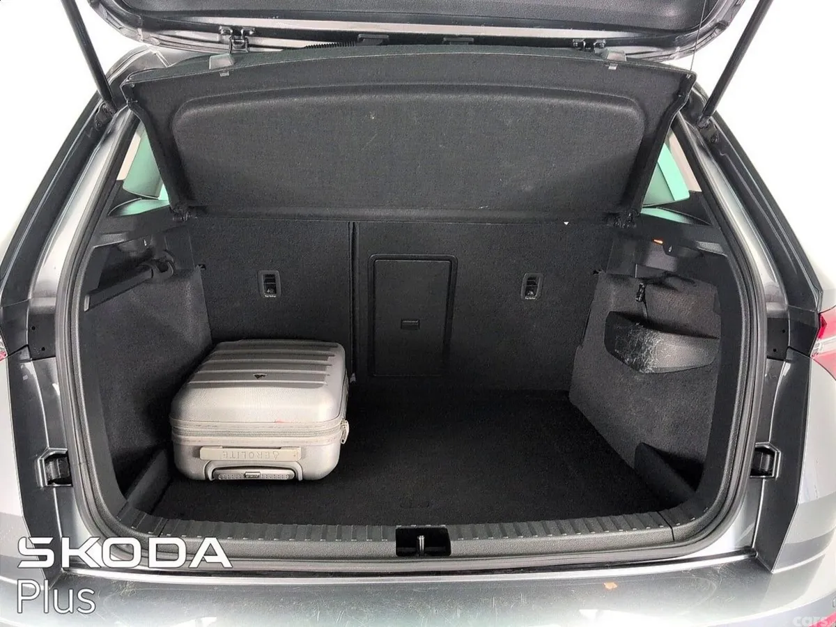 Skoda Karoq SUV, Diesel, 2024, Grey