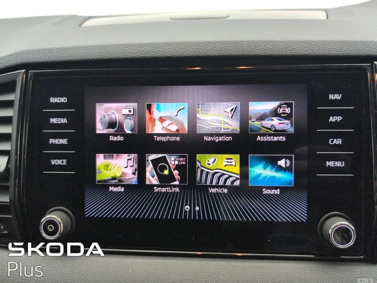 Skoda Karoq SUV, Diesel, 2024, Grey