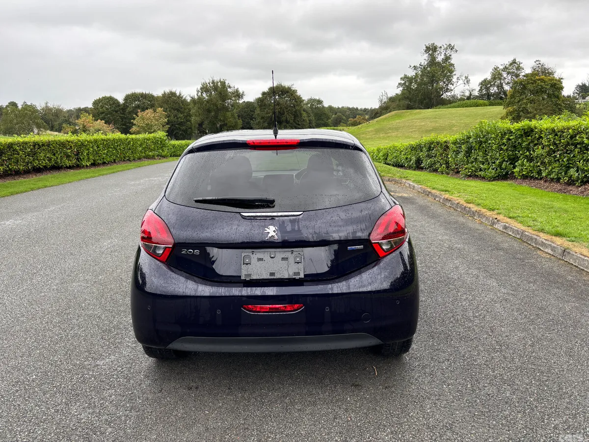 Peugeot 208 Hatchback, Petrol, 2018, Blue