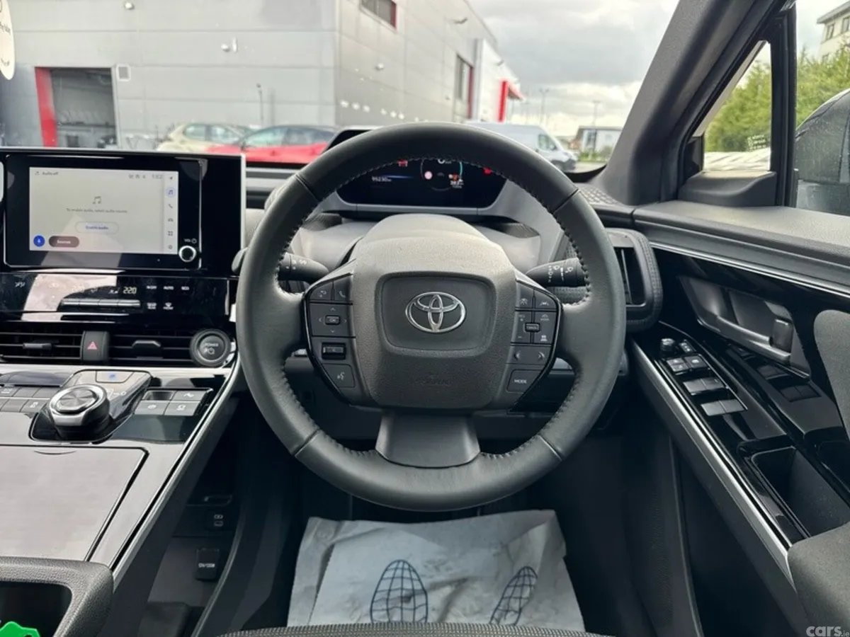 Toyota bZ4X Estate, Electric, 2024, Black