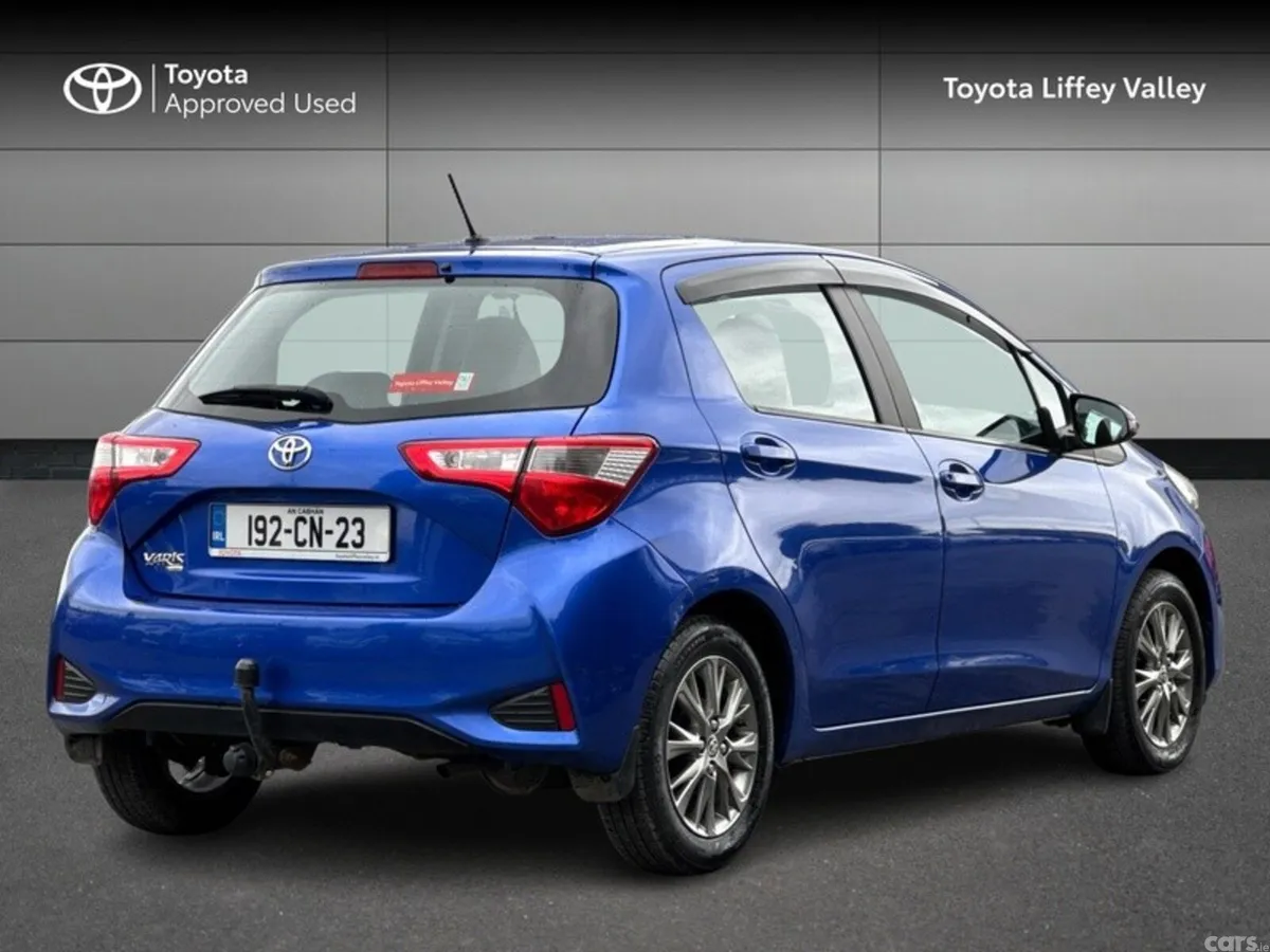 Toyota Yaris Hatchback, Petrol, 2019, Blue