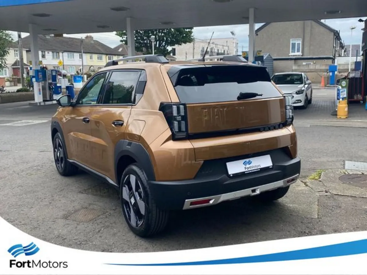 Fiat Grande Panda SUV, Electric, 2027, Brown