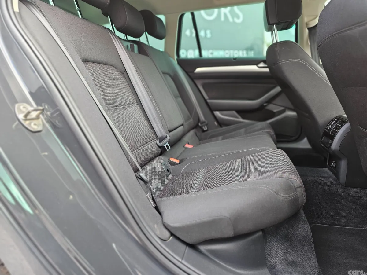 Volkswagen Passat Estate, Diesel, 2016, Grey