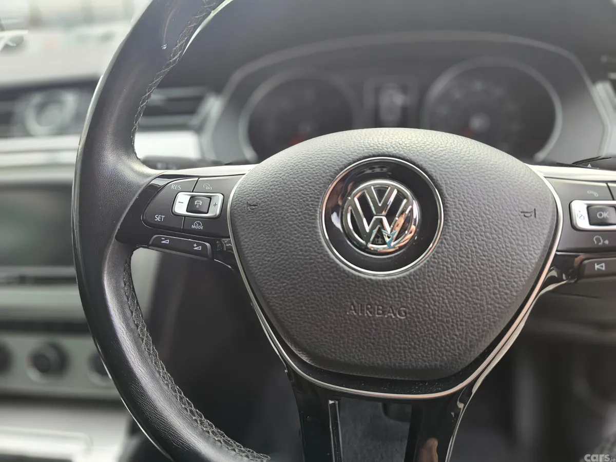 Volkswagen Passat Estate, Diesel, 2016, Grey