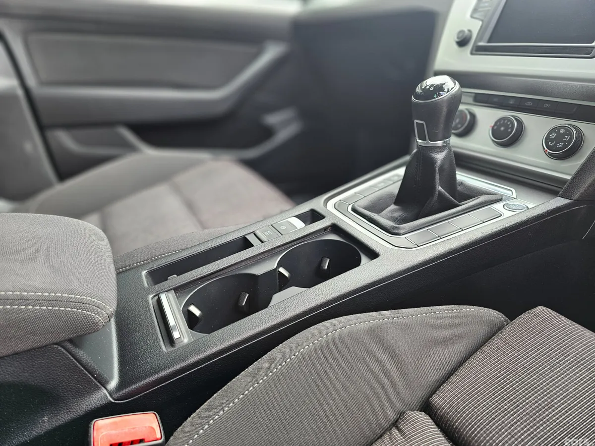 Volkswagen Passat Estate, Diesel, 2016, Grey