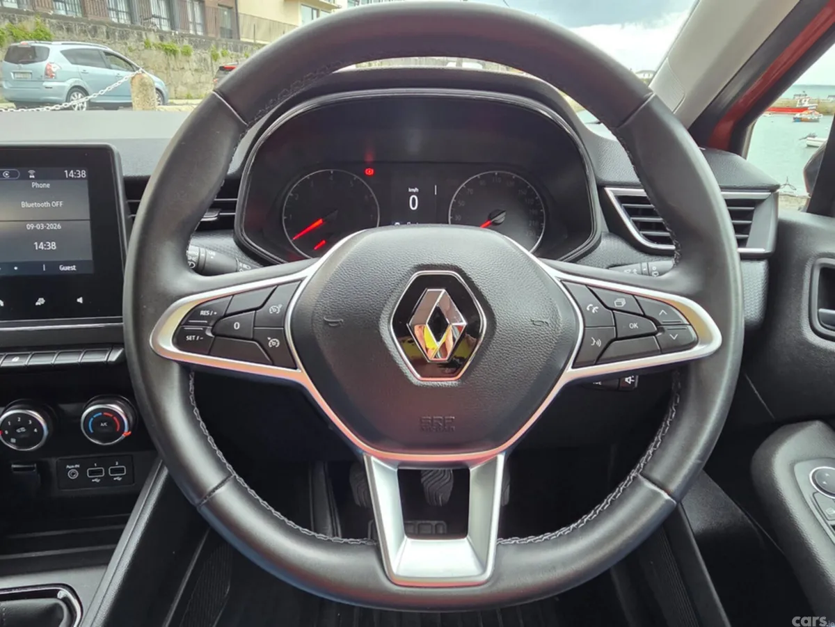 Renault Clio Hatchback, Petrol, 2023, Orange
