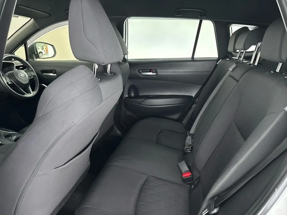 Toyota Corolla Cross Hatchback, Petrol Hybrid, 2024, White