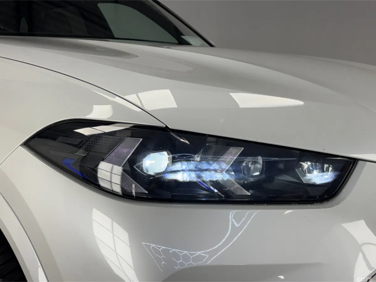 BMW X5 SUV, Petrol Hybrid, 2023, White