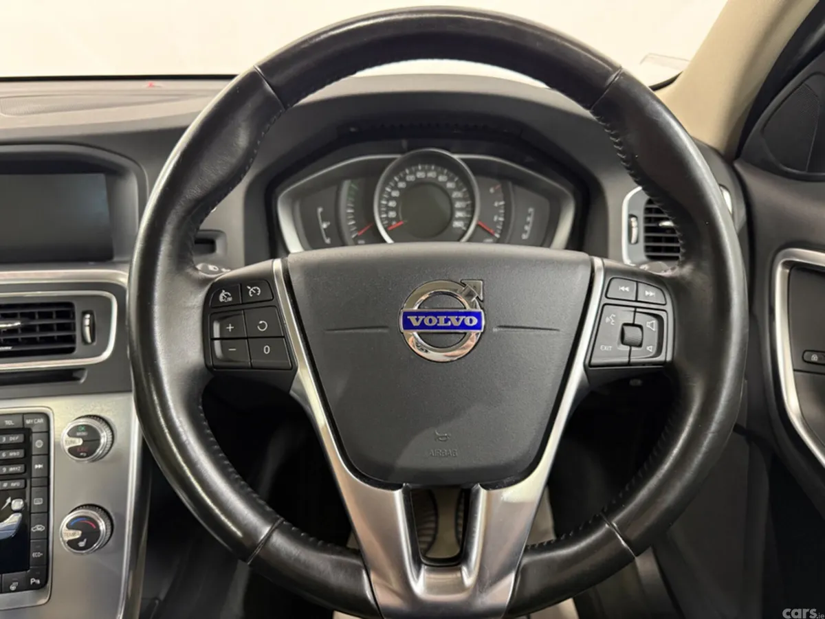 Volvo S60 Saloon, Diesel, 2018, Black