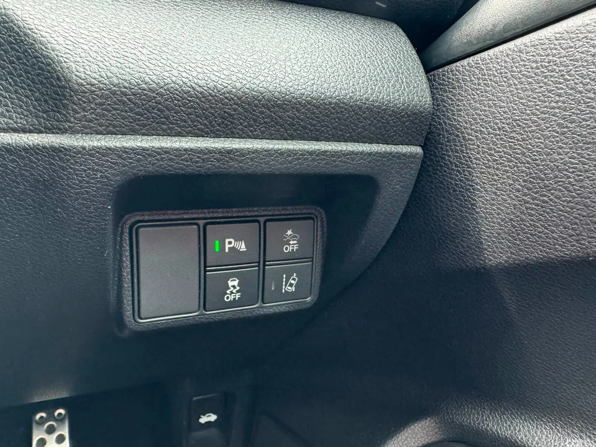 Honda Civic Hatchback, Petrol, 2020, Grey