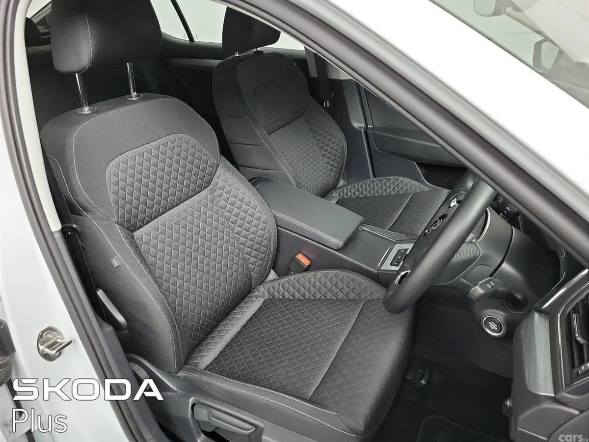 Skoda Superb Saloon, Diesel, 2025, White