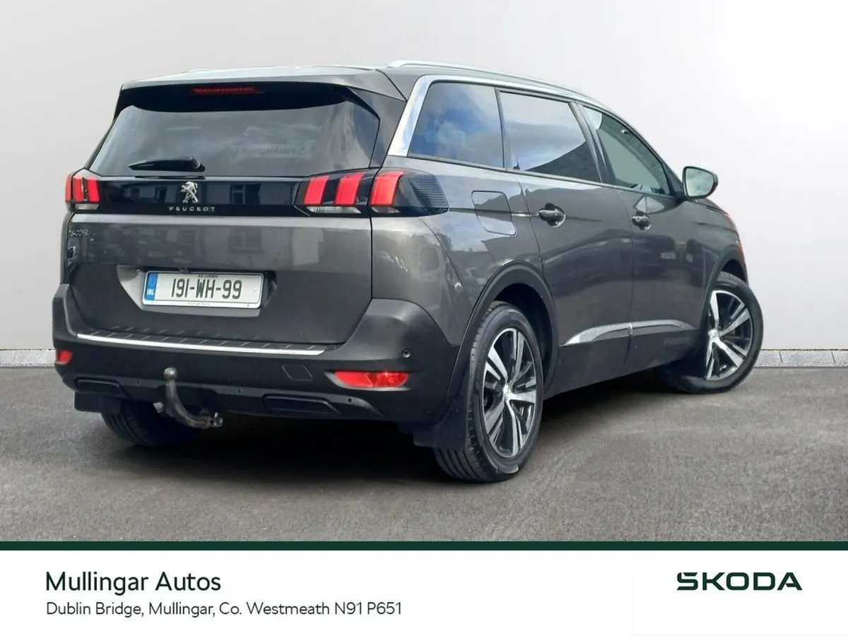 Peugeot 5008 MPV, Diesel, 2019, Grey