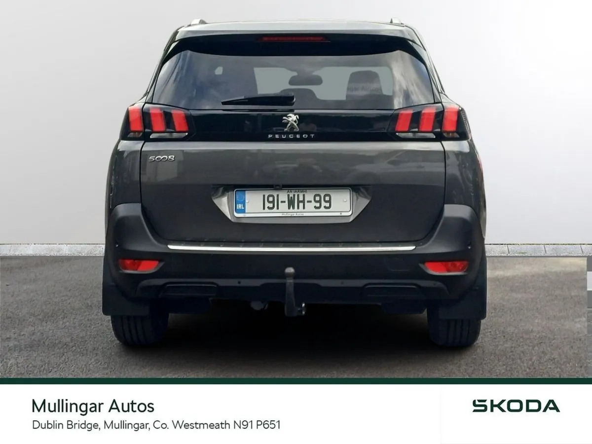 Peugeot 5008 MPV, Diesel, 2019, Grey