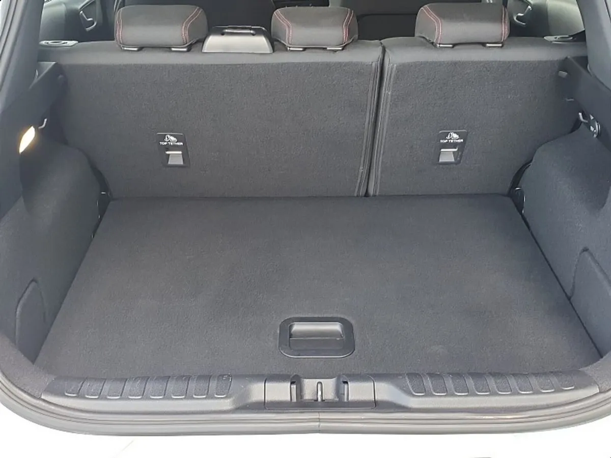 Ford Puma SUV, Petrol, 2025, White