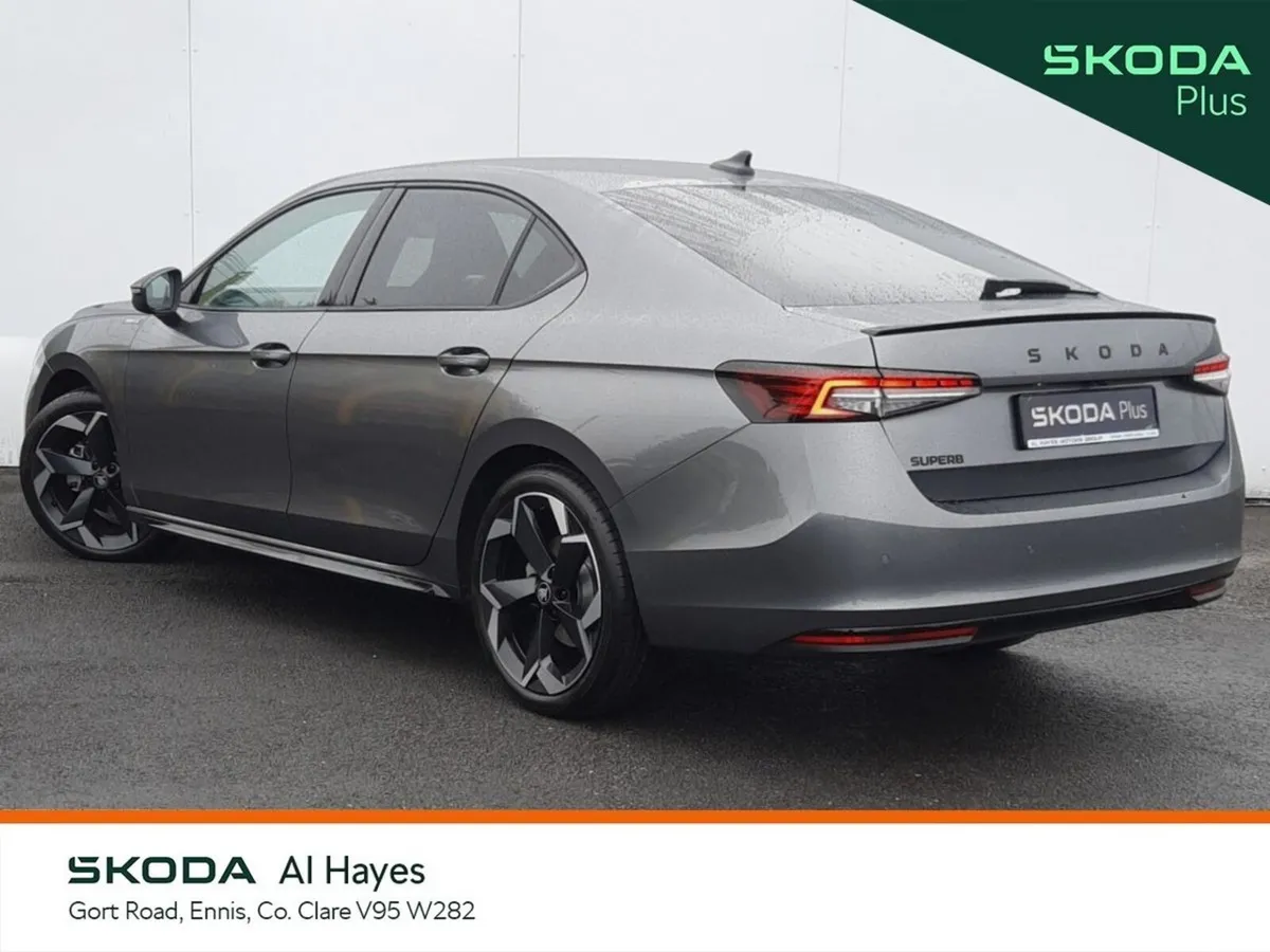 Skoda Superb Saloon, Diesel, 2026, Grey