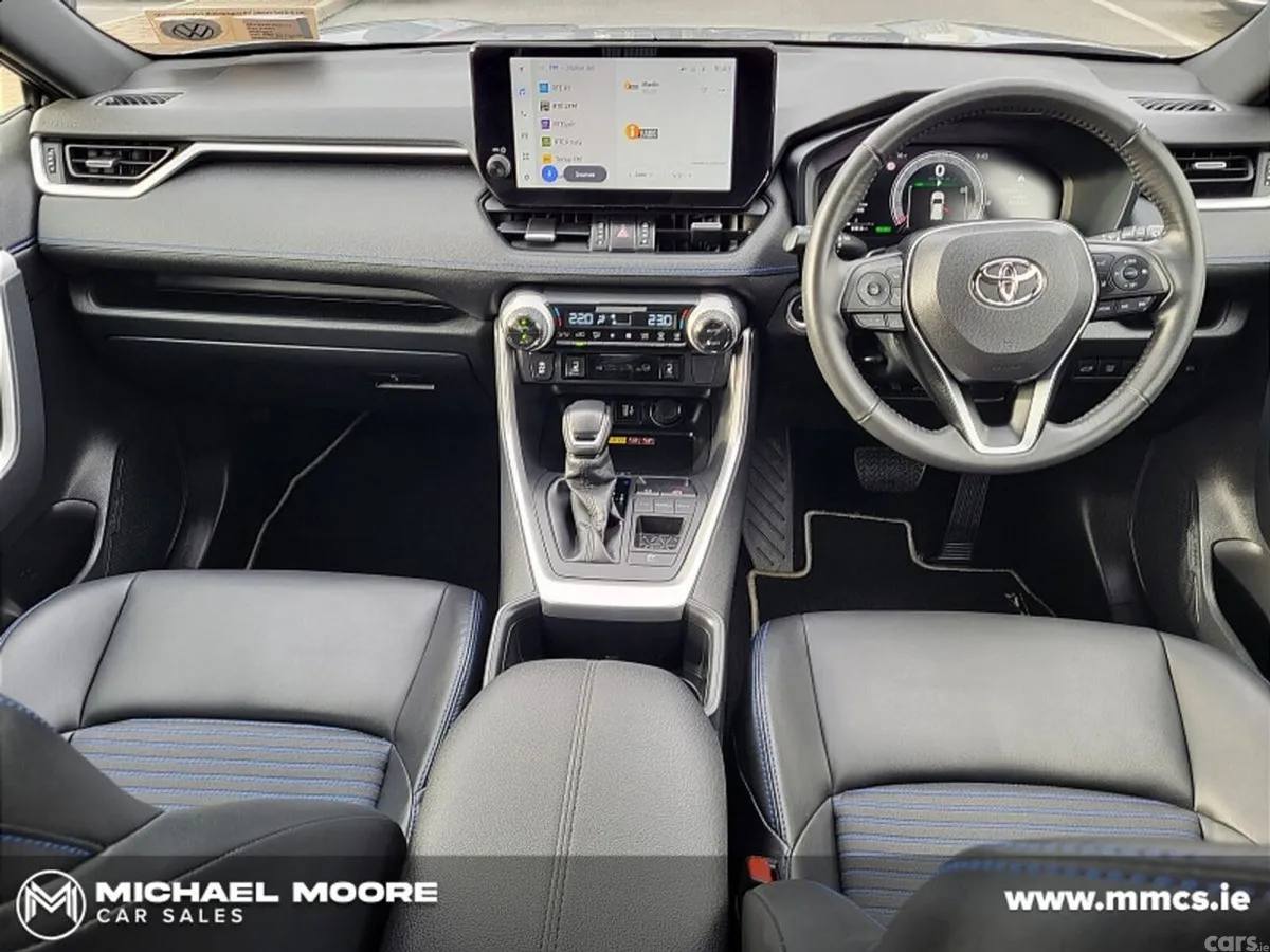 Toyota RAV4 SUV, Petrol Hybrid, 2024, Grey