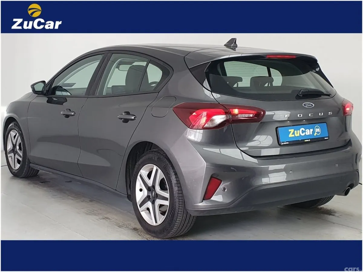 Ford Focus Hatchback, Diesel, 2022, Grey