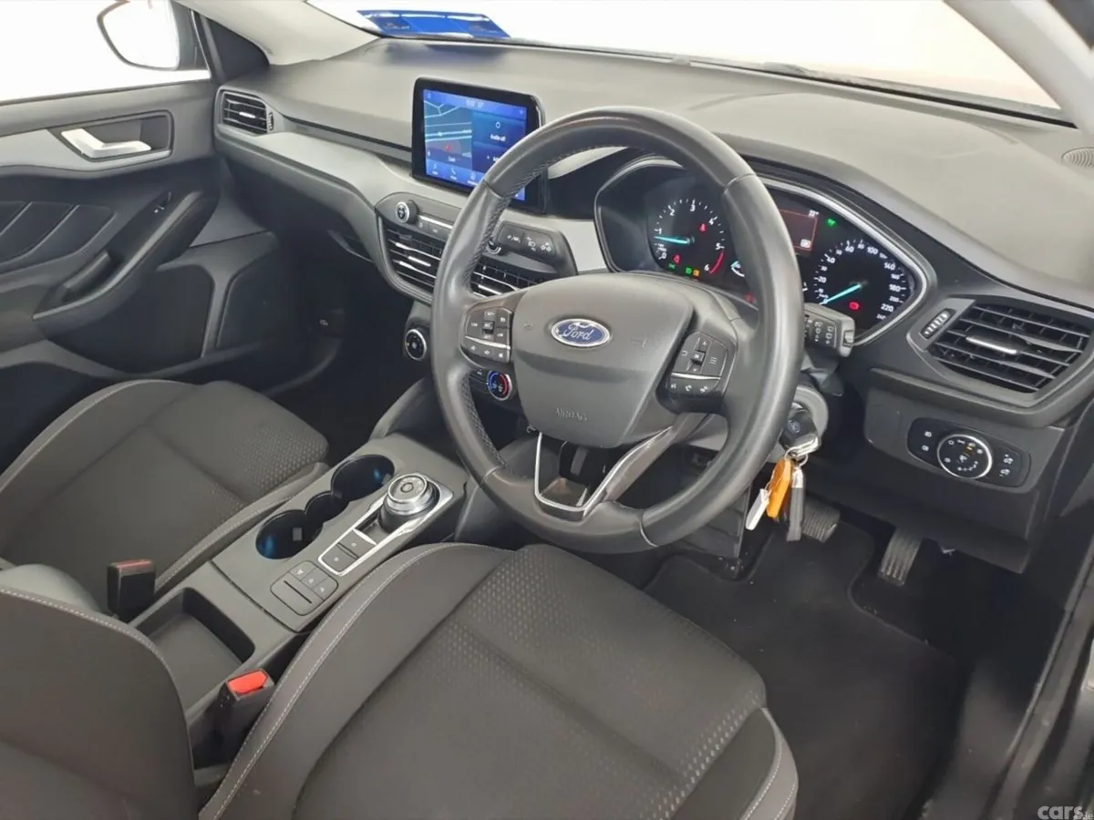 Ford Focus Hatchback, Diesel, 2022, Grey