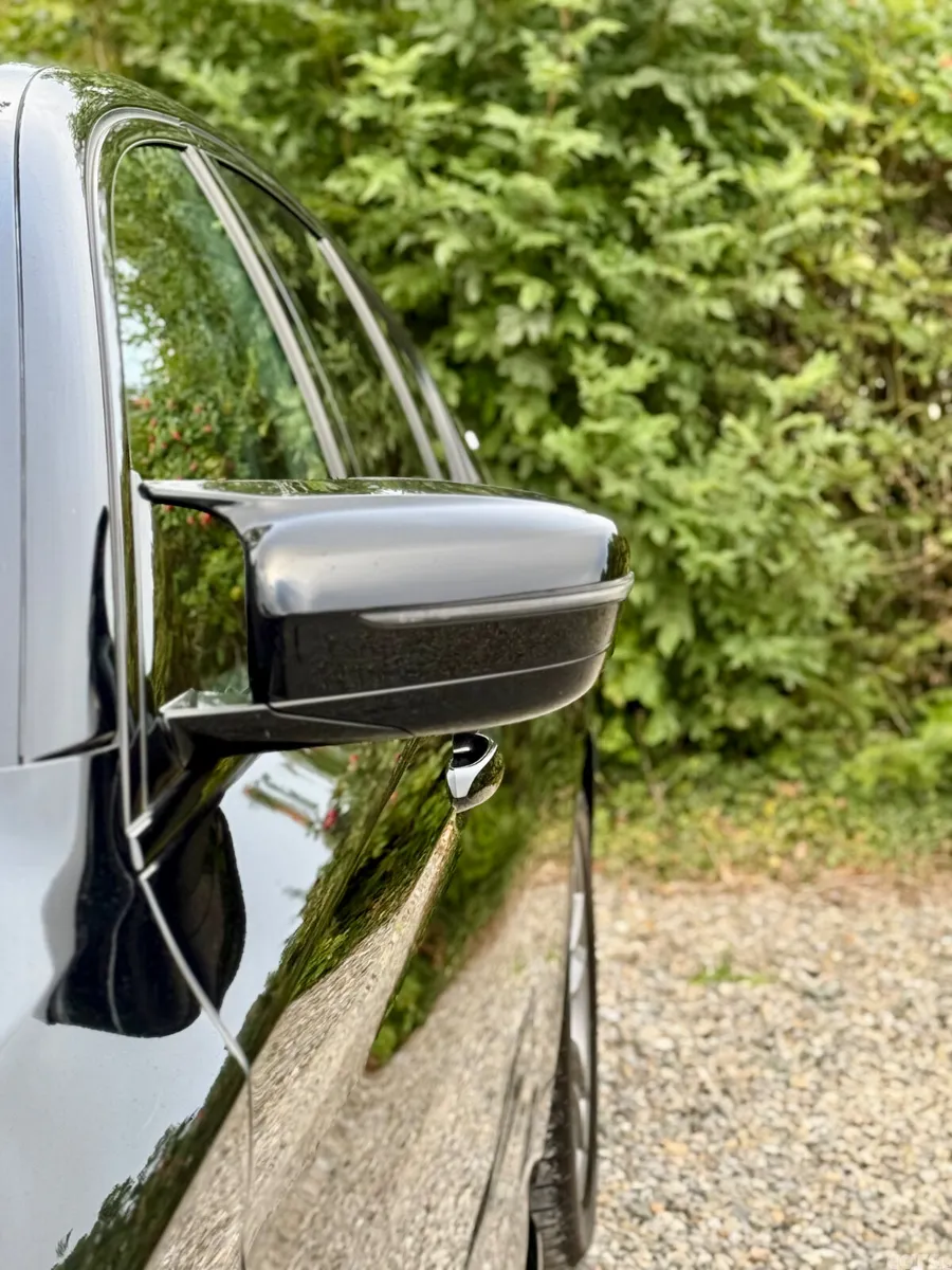 BMW 5-Series Saloon, Petrol Plug-in Hybrid, 2019, Black