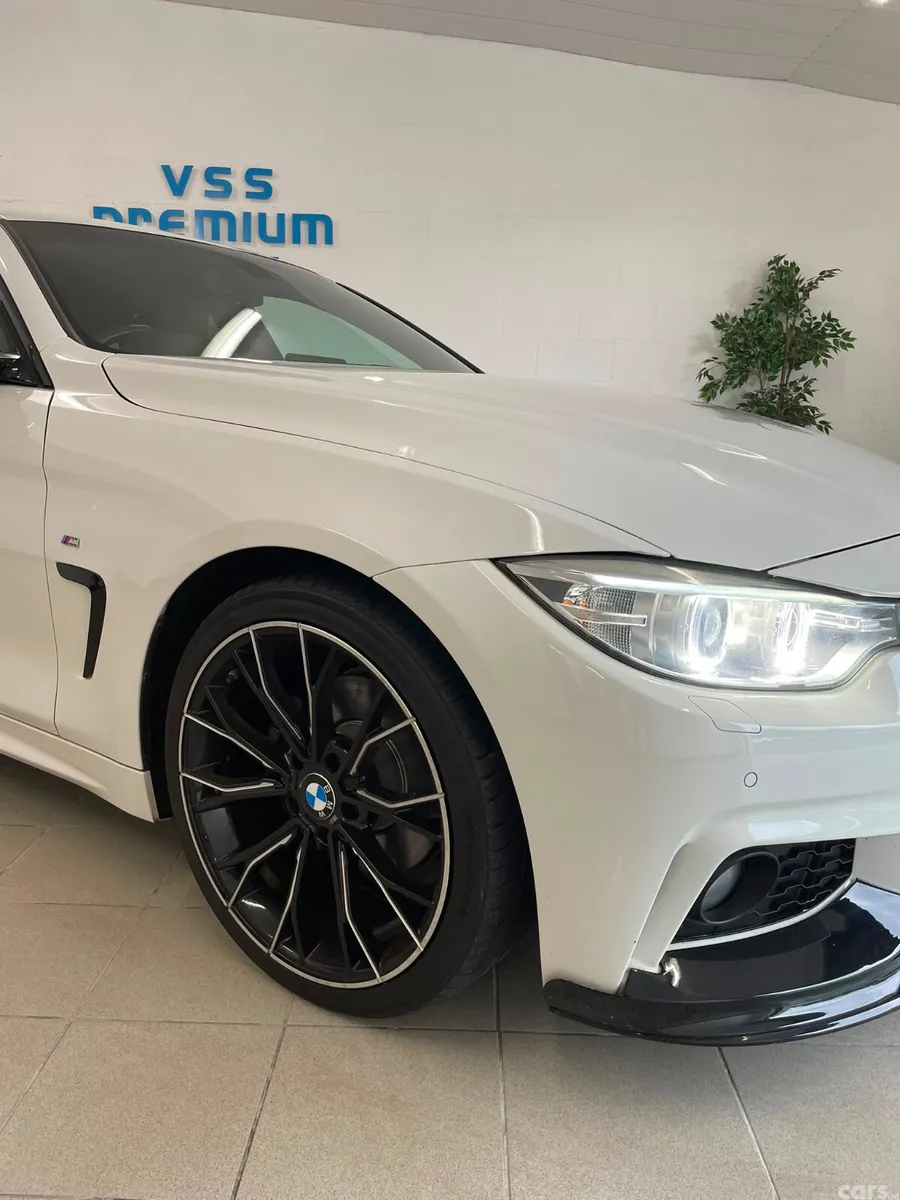 BMW 4-Series Coupe, Diesel, 2014, White