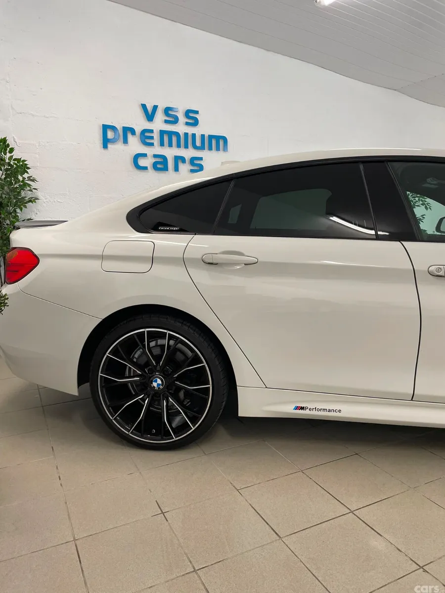 BMW 4-Series Coupe, Diesel, 2014, White
