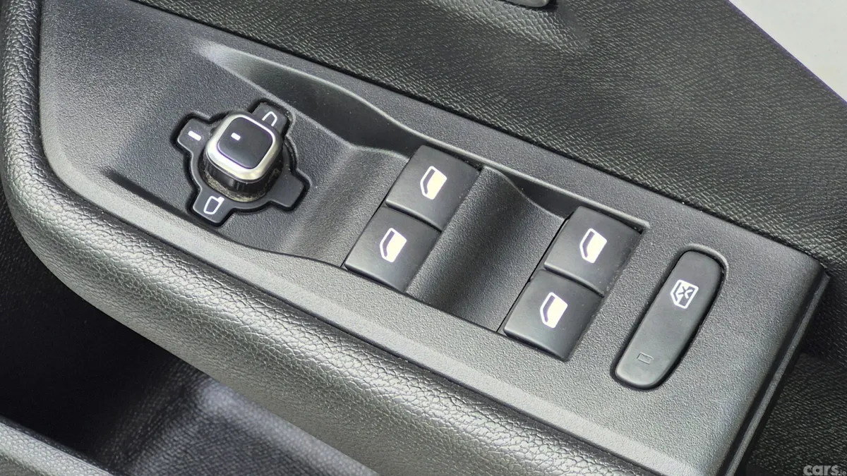 Opel Astra Hatchback, Diesel, 2023, Grey