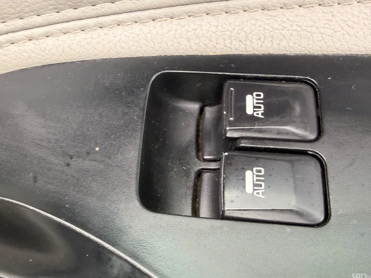 Kia Ceed Hatchback, Diesel, 2013, Black