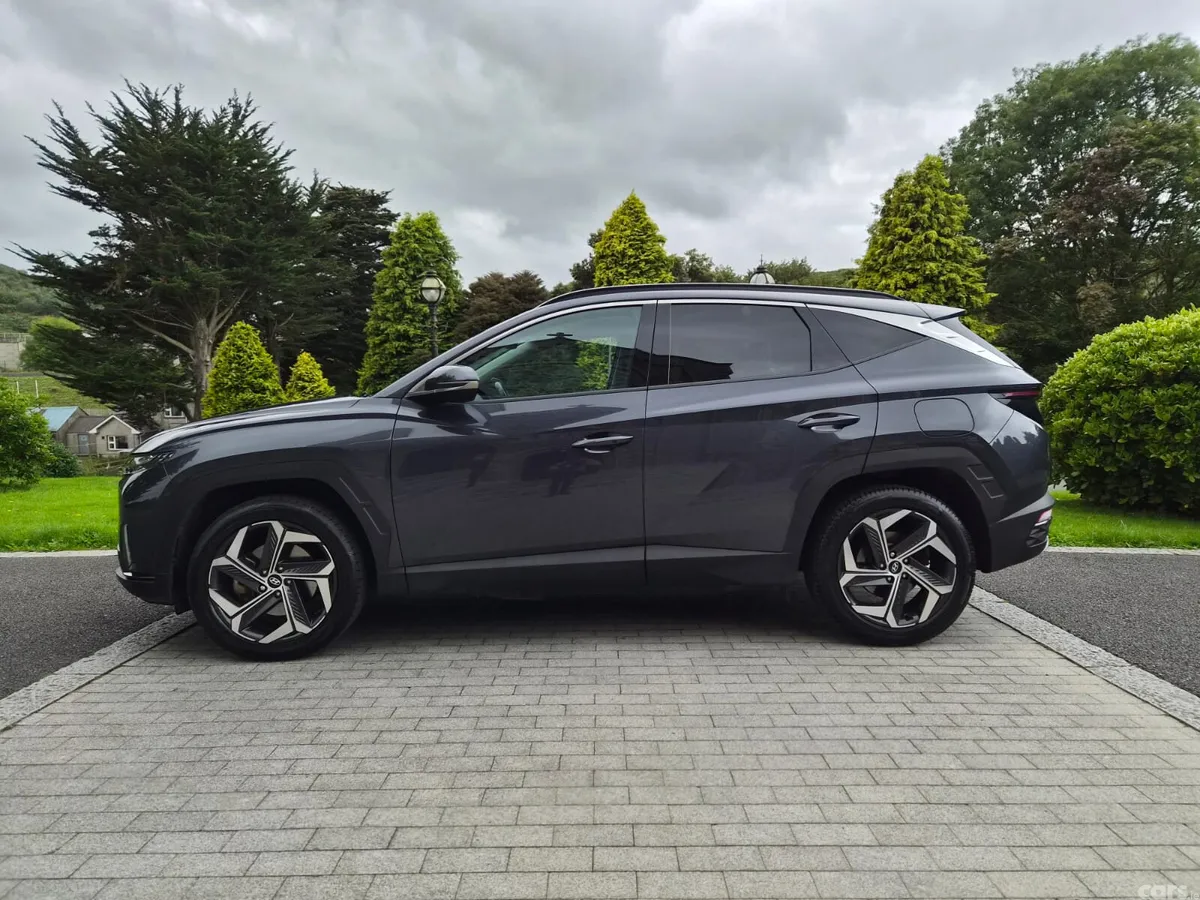 Hyundai Tucson SUV, Petrol Plug-in Hybrid, 2023, Grey