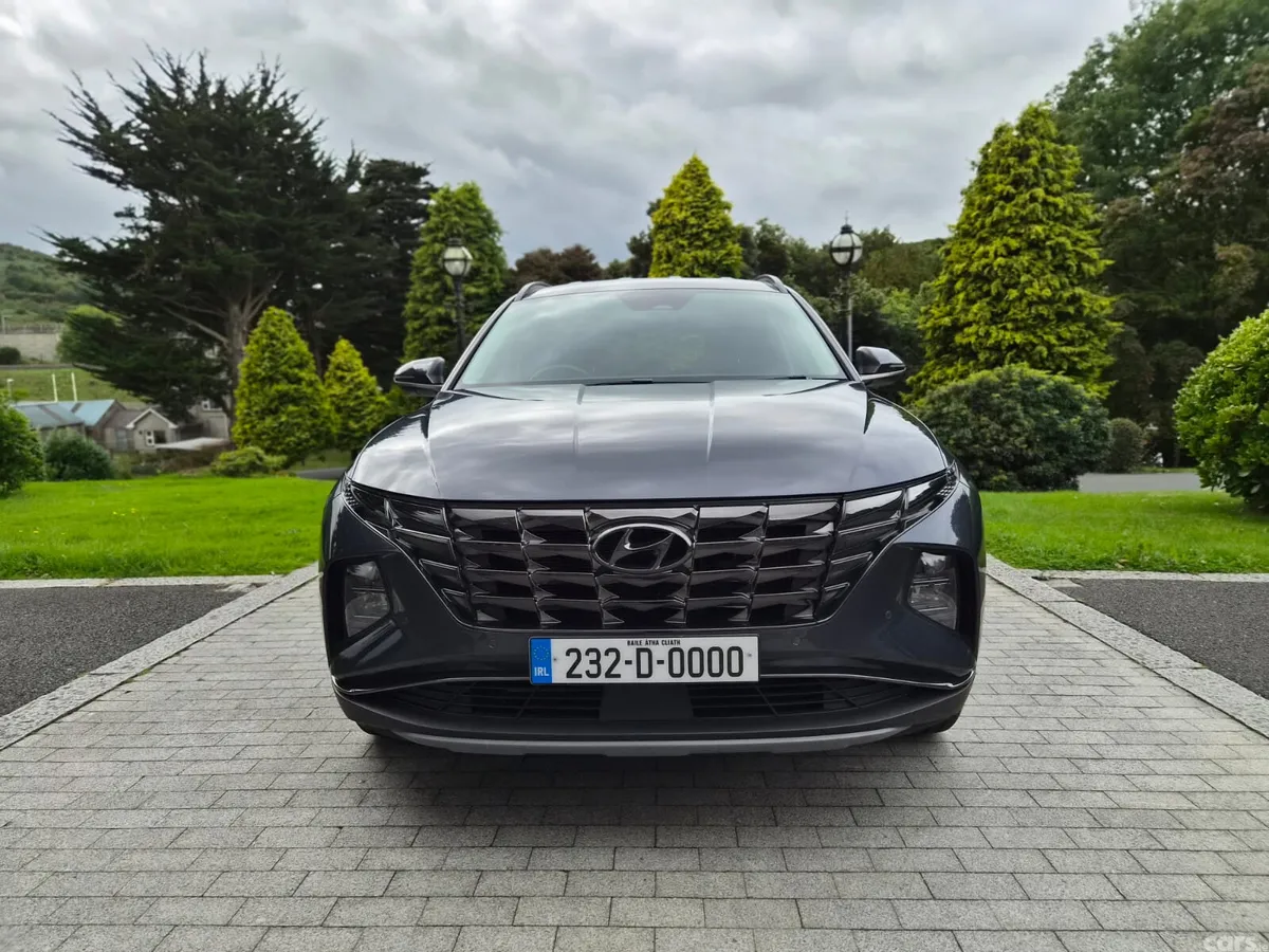 Hyundai Tucson SUV, Petrol Plug-in Hybrid, 2023, Grey