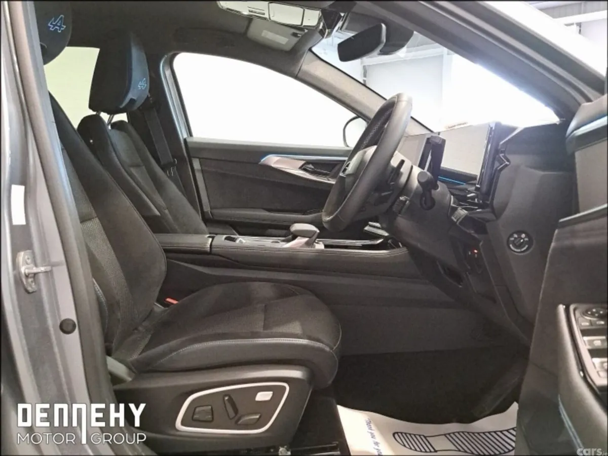 Renault Austral SUV, Petrol Hybrid, 2024, Grey