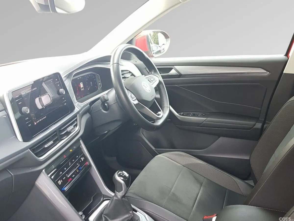 Volkswagen T-Roc SUV, Petrol, 2022, Red