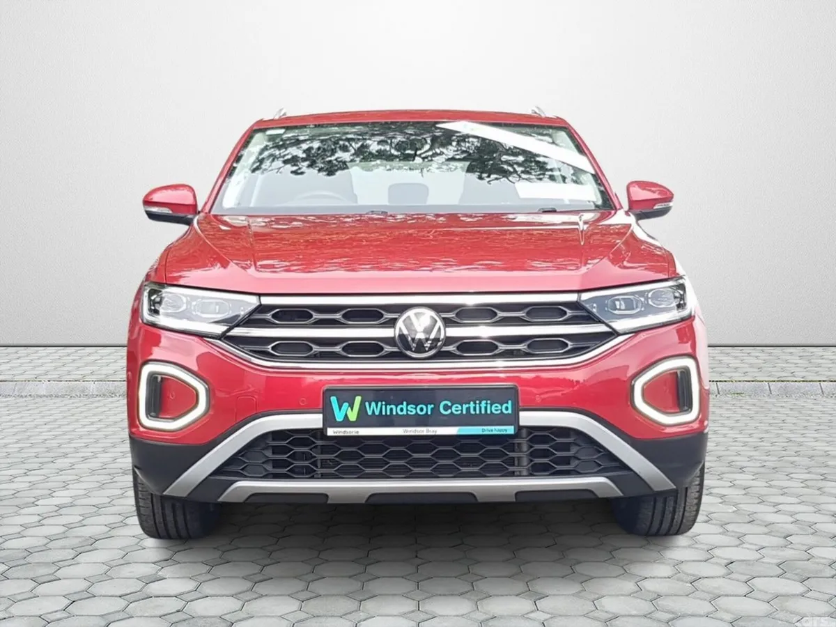 Volkswagen T-Roc SUV, Petrol, 2022, Red