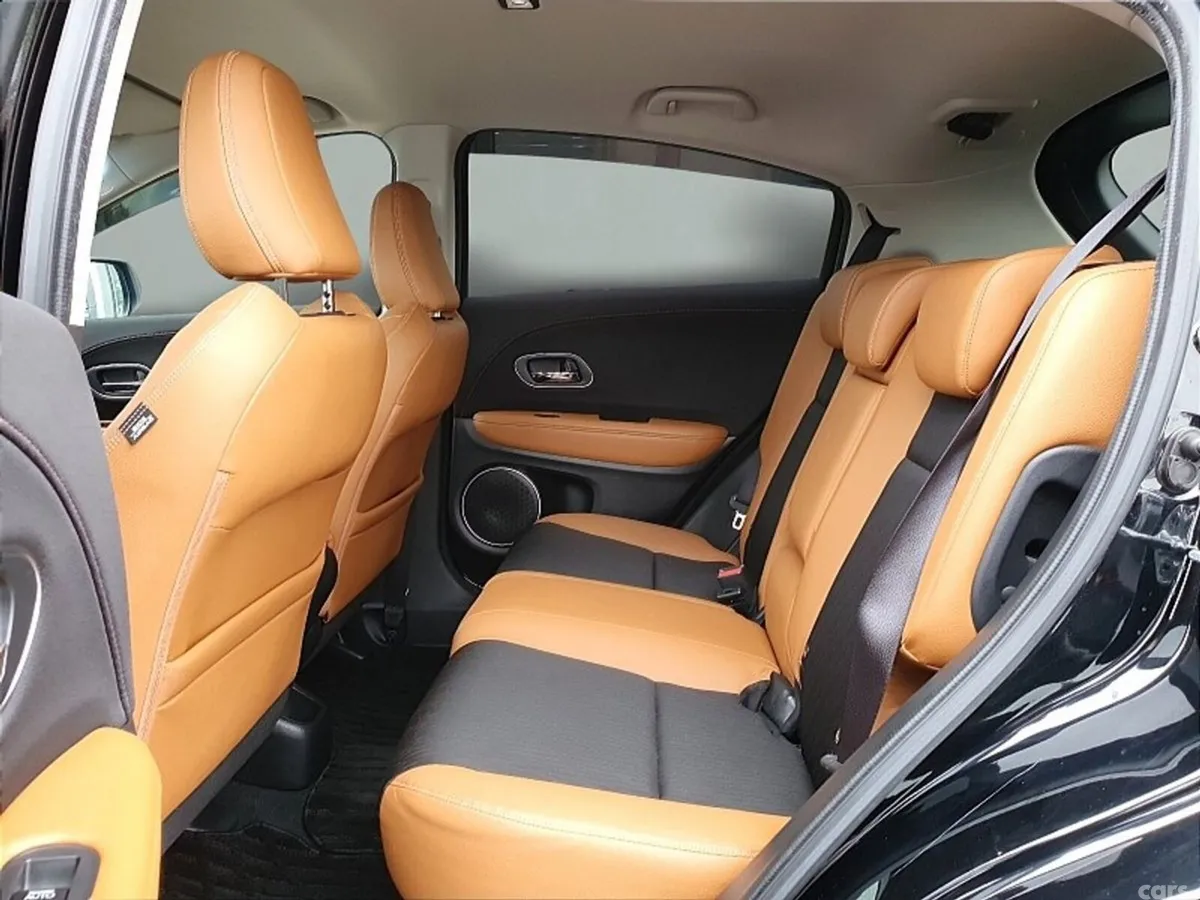 Honda Vezel SUV, Petrol Hybrid, 2019, Black